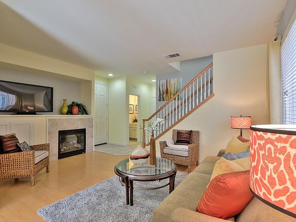 4th image of 2150 Esperanca Ave