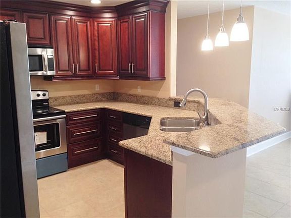 5th image of 4891 Venetian Blvd NE