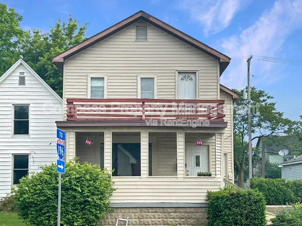 951 Bridge St NW #1, Grand Rapids, MI 49504