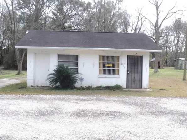 10701 Moffett Rd, Wilmer, AL 36587