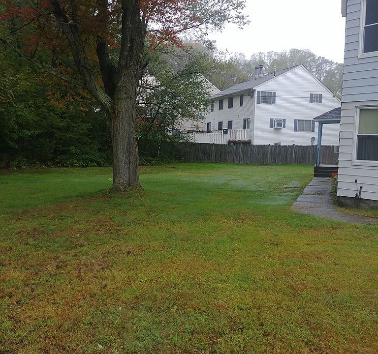 2nd image of 381 Hamilton St #2