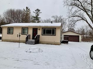 6042 E Gibson Ave, East Lansing, MI 48823