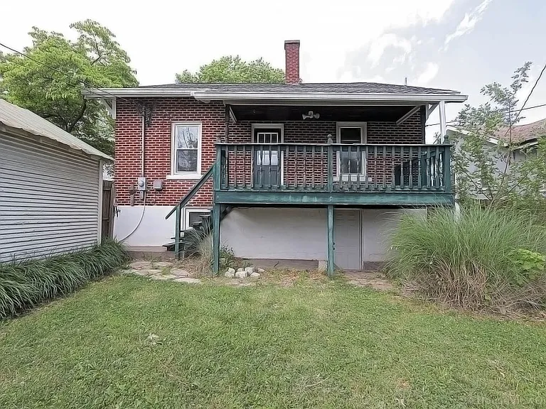 1511 Whitener St — Photo 21