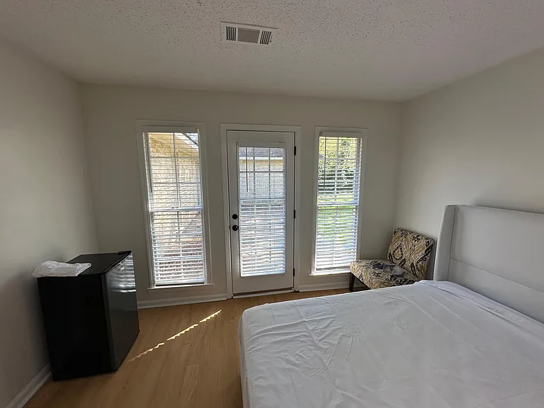 Bedroom 6 W/ private entrance