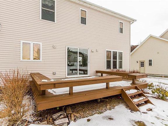 3rd image of 51 Chesapeake Lndg