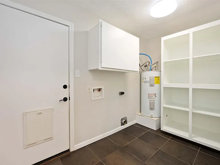 9809 Condor Dr — Photo 20