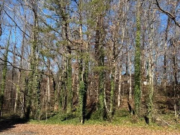 32 & 33 Starmount Dr, Statesville, NC 28677