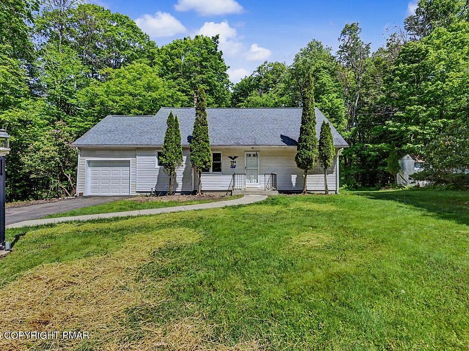 1st image of 754 Carlton Rd