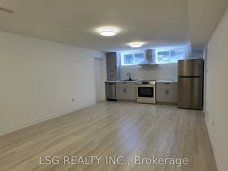 81 Norgrove Cres — Photo 7