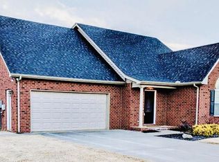 2409 Auldridge Dr, Christiana, TN 37037