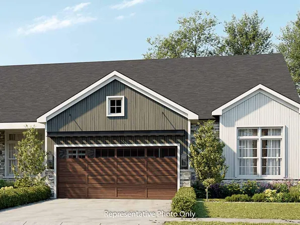 744 Aurora Dr #392, Mechanicsburg, PA 17055