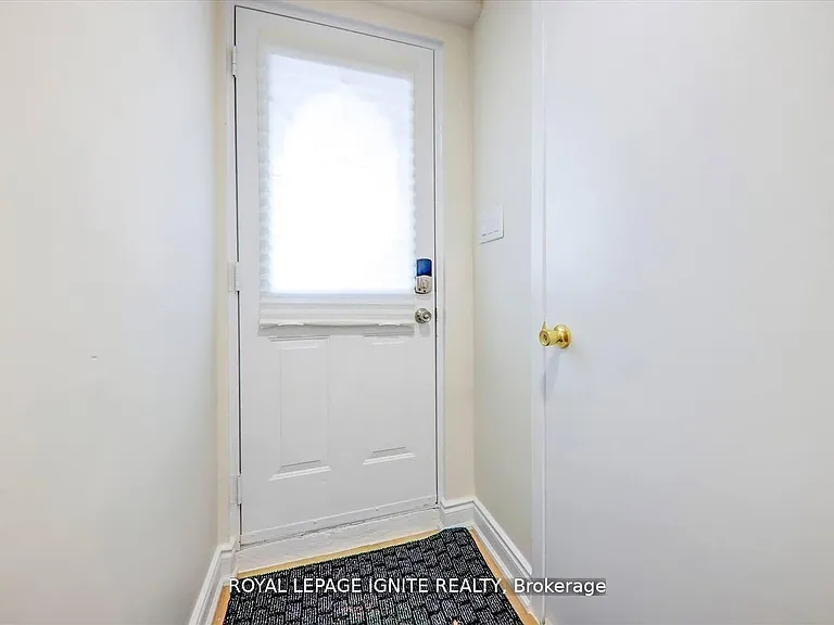 4023 Bishopstoke Ln #BASEMENT — Photo 3