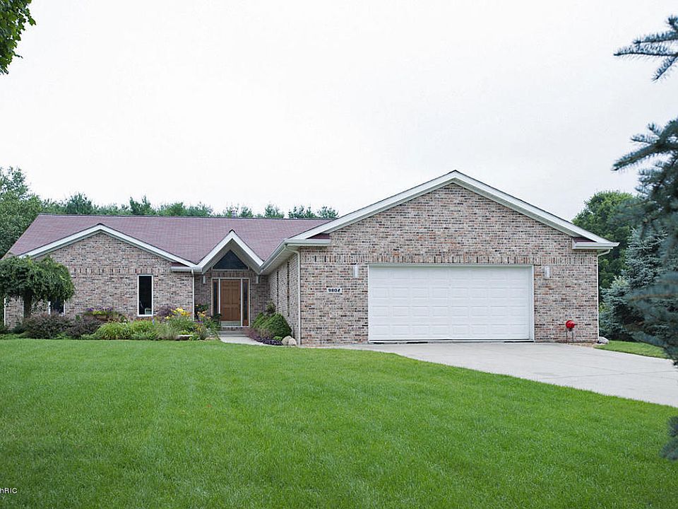 1st image of 9802 Sunnywood Dr