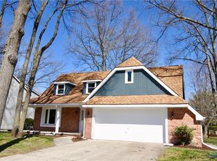 2440 Hampsford Cir, Toledo, OH