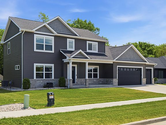 2nd image of 3810 Tanglewood Pl