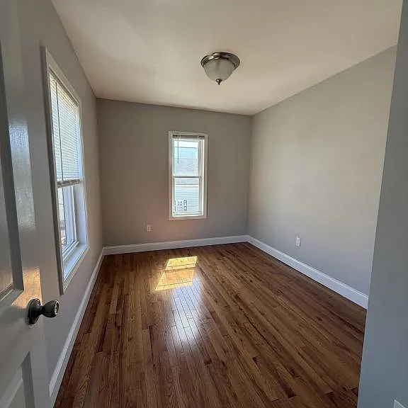 70 Plain St #72 — Photo 4