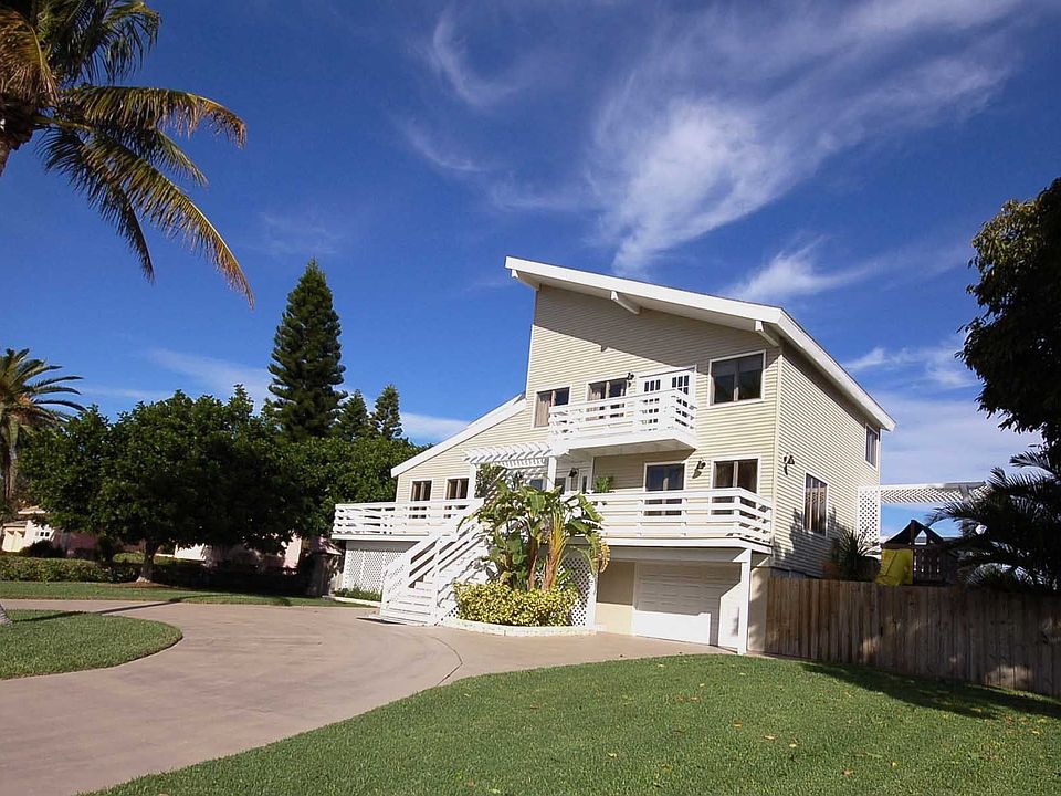 1st image of 119 Sands Point Dr