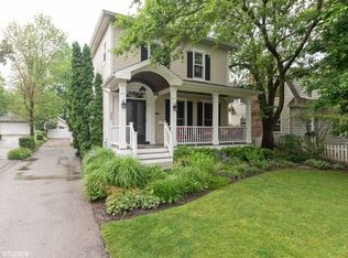 965 Spruce St, Winnetka, IL 60093