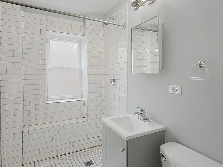 The Greenview — Photo 16