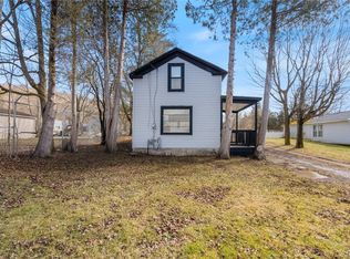14 Cross Ave, Morrisville, NY 13408