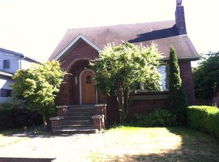 1215 NE 94th St, Seattle, WA 98115
