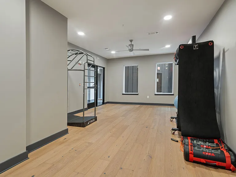 1677 54th Ave N #101 — Photo 23