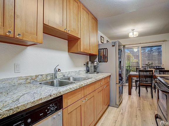 3rd image of 368 Imperial Way APT 205
