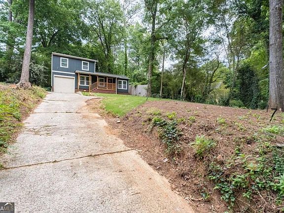 5th image of 965 Houston Mill Rd NE