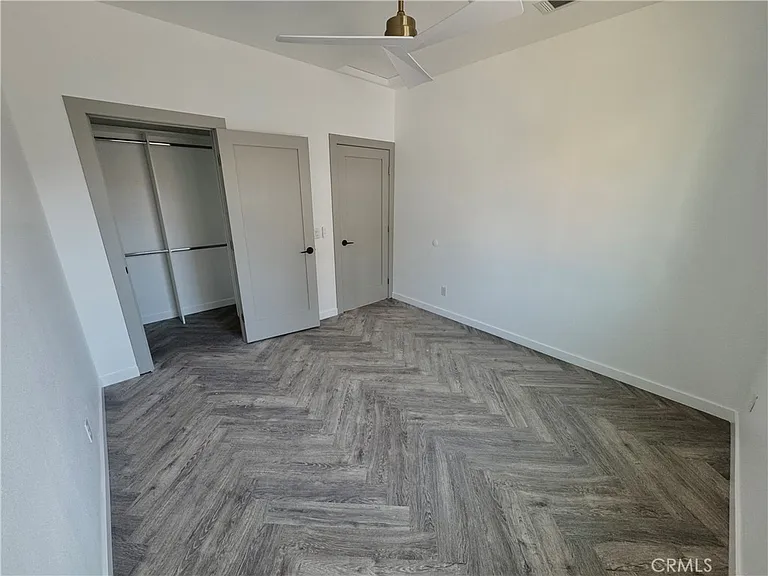 2643 Summerchase Ave #B — Photo 15