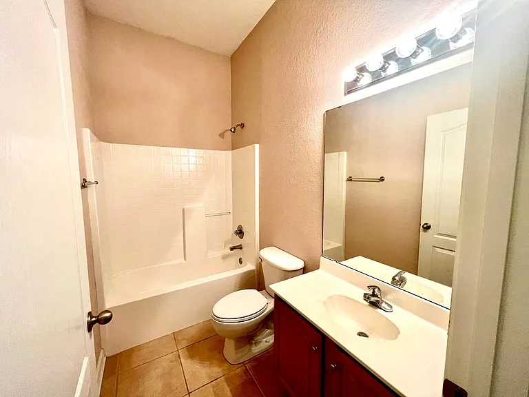 5884 Grotto Ave — Photo 18
