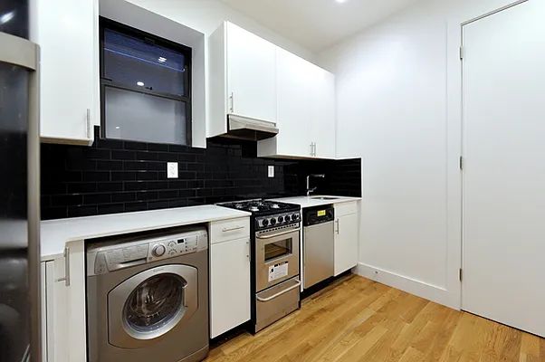 Rented by Aether Property Group | media 12