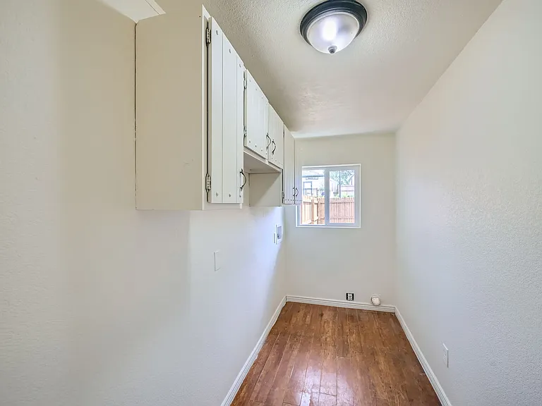 613 E Rio Grande St — Photo 17