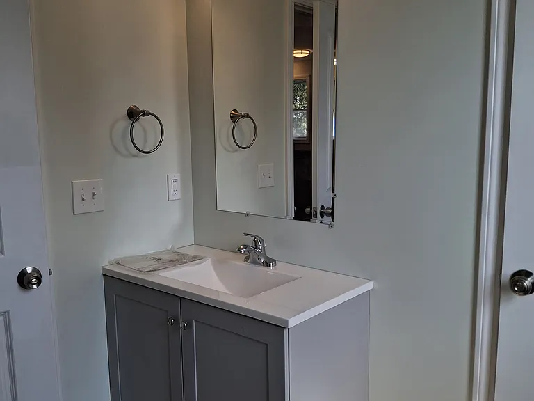 103 Brook St #3 — Photo 21