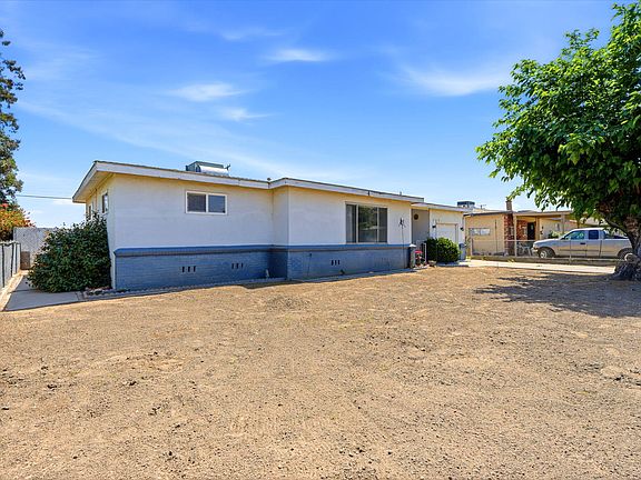 3rd image of 15358 Cedar Road