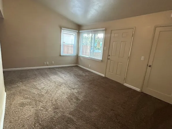 7140 Hanna St, Gilroy, CA 95020