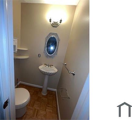 5th image of 4215 Rosehill Rd