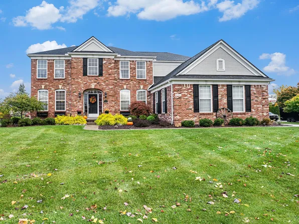 8381 Oxford Ln, Grand Blanc, MI 48439