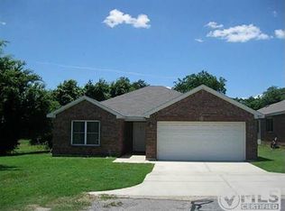 3621 Plum St, Euless, TX 76040