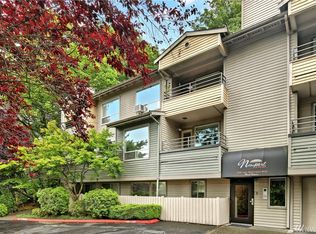 3520 Lake Washington Blvd SE APT 102, Bellevue, WA 98006