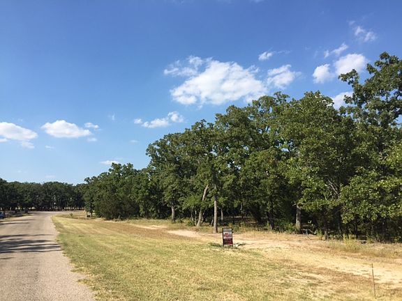 3rd image of 6377 Hidden Oak Dr