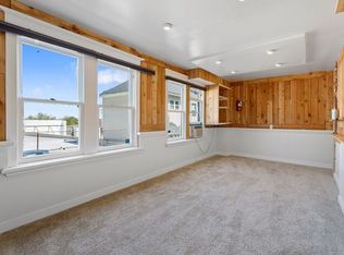 801 SW Green Ave, Portland, OR 97205