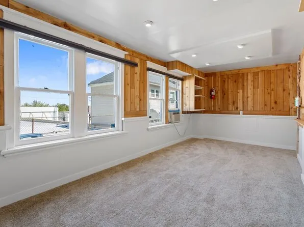 801 SW Green Ave, Portland, OR 97205