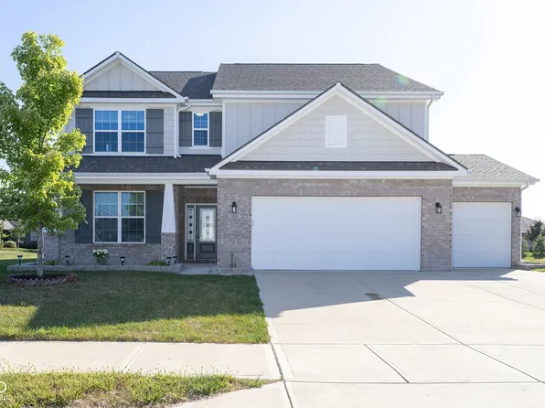3924 Castle Hill Dr, Brownsburg, IN 46112