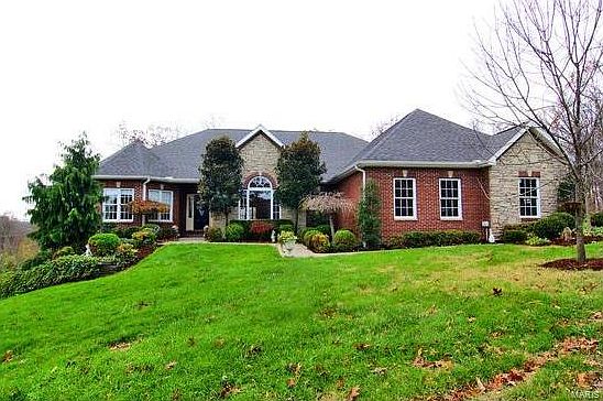 1st image of 377 Hydepark Dr