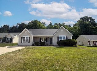 1807 Antler Ct, Greensboro, NC 27406