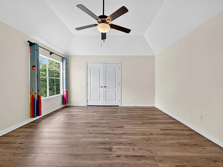 1803 Cottage Landing Ln — Photo 31
