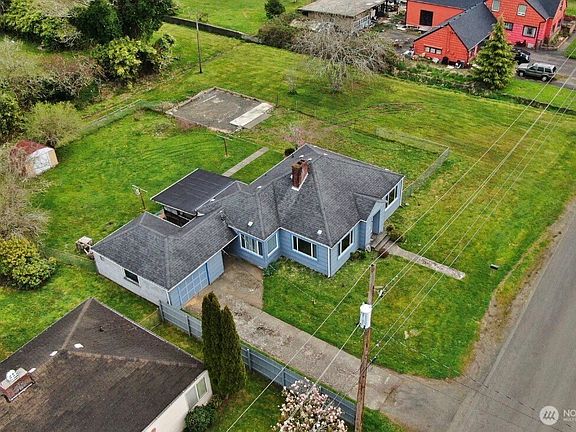 4th image of 405 Willapa Avenue