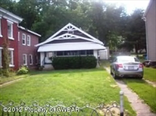 97 Cornelia St, Pittston, PA 18640