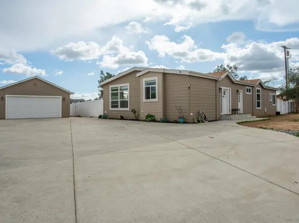 11765 Mesa Verde Dr, Valley Center, CA 92082