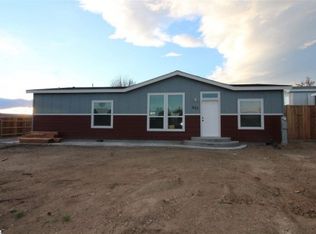 625 Edgewater Way SW, Mattawa, WA 99349